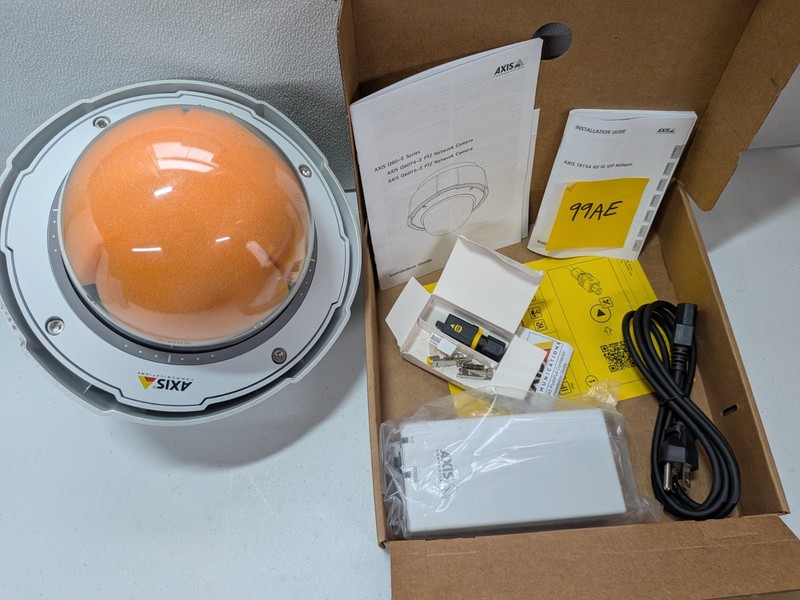 AXIS Q6055-E PTZ Network Camera (Complete – Tested – Reset)