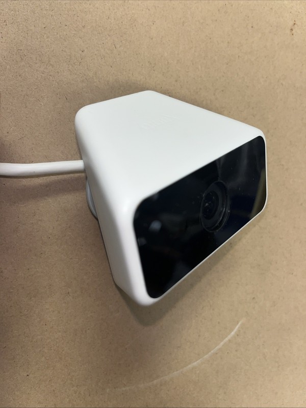 Xfinity XCAM2 SCHC2AEW HD Indoor Outdoor Security Camera w/ XW4 Power Adapter gallery