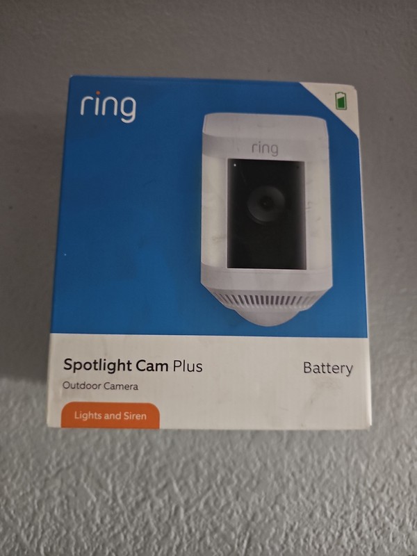 Ring – Spotlight Cam Plus Outdoor/Indoor Wireless 1080p Battery Camera – White