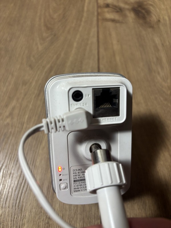 D-Link DCS-942L WiFi Day Night Security Camera 10ft Power Adapter Tested gallery