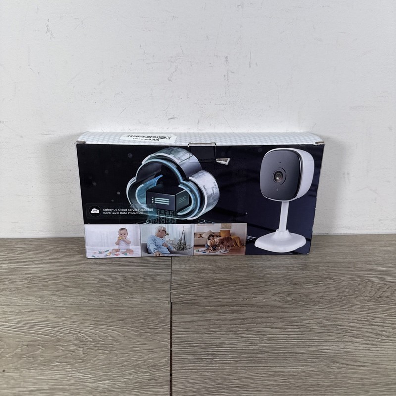 AMOROM 4x WiFi Indoor Security Camera w/ Night Vision & Motion Detection - WHITE gallery