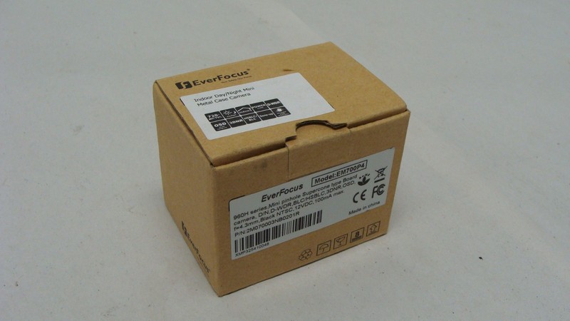EVERFOCUS EM700P4 indoor Day/Night mini board surveillance camera NEW NOS