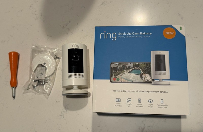 Ring Stick Up Cam Battery Indoor/Outdoor Camera