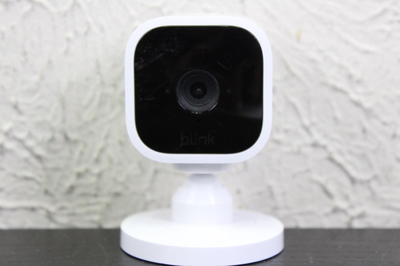 Blink Mini Indoor Home Plug-In HD Smart Security Single Camera BCM00300U #6 gallery