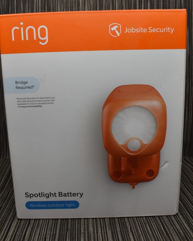 Ring Jobsite Security – Spotlight Battery Wireless Outdoor Light gallery