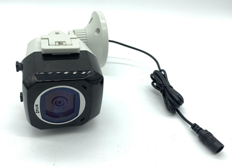 Flir FXV101 4MP Wireless/USB Port Builtin WiFi Night Vision W/ Hooded Mount