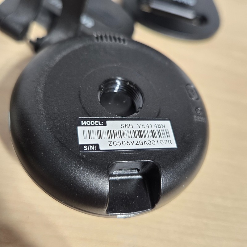 2 - Samsung SmartCam HD Plus 1080p Wi-Fi IP Monitoring Camera (SNH-V6414BN) gallery