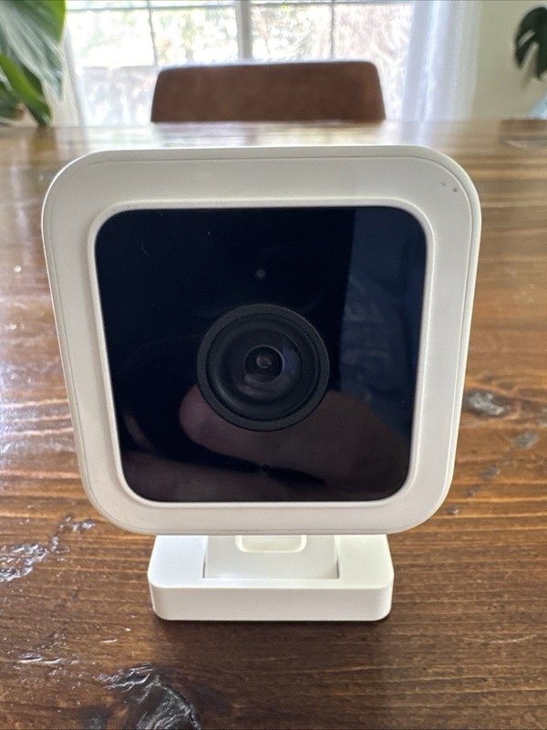 Wyze v3 1080 HD Indoor Outdoor Pet Smart Home Security Camera Color Night Vision gallery