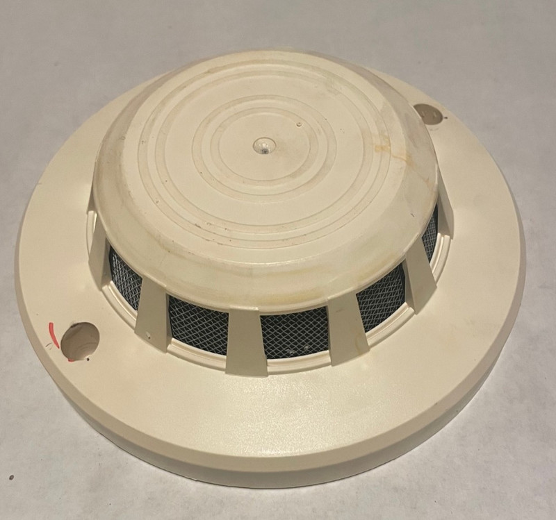 GBC SD-350 Smoke Detector Covert Camera – Color