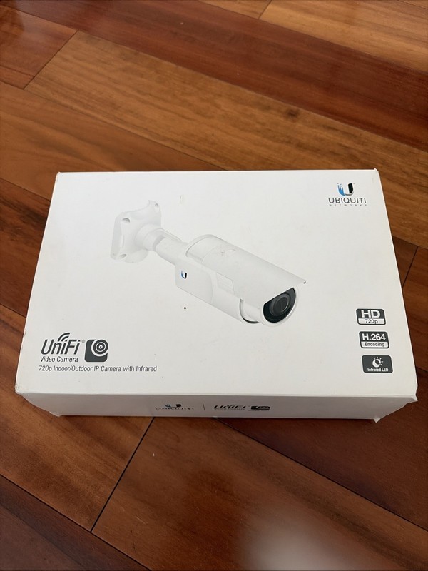 N.O.S. Ubiquiti UniFi Network Video UVC 720p HD Indoor/ Outdoor IP POE CAMERA NE