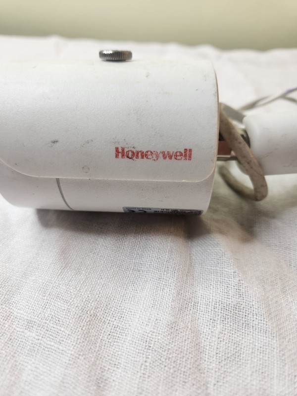 Honeywell HBD3PR1 IP Camera USED gallery