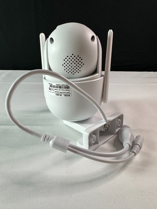 DS-QS21 White Battery Powered Dual Lens WiFi Surveillance Camera gallery