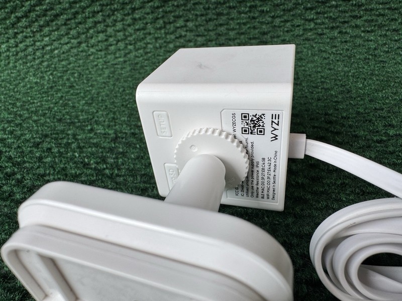 Wyze Cam Indoor/Outdoor OG Security Camera - White gallery