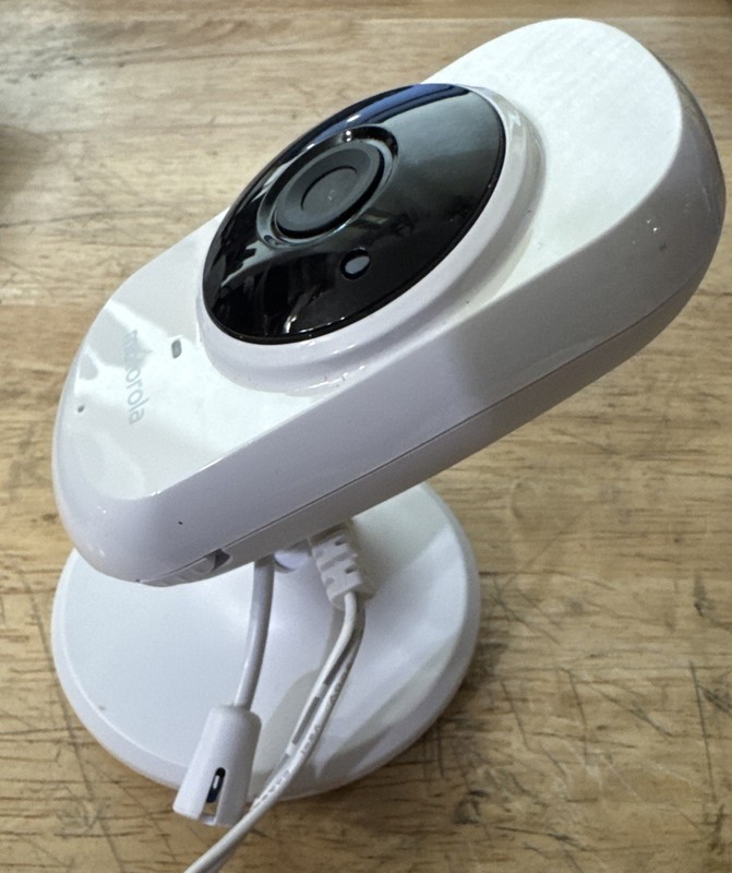 Motorola 1 Camera Focus66-W WiFi 720p Security CCTV HD Home Video Camera gallery