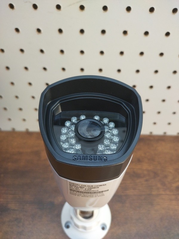 Samsung SDC-7340BCN Weather-Resistant Night Vision Camera With 60ft Cable gallery