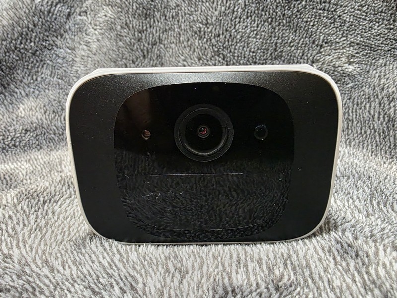 Eufy SoloCam S220 2K Wi-Fi Outdoor Solar Bullet Camera – White
