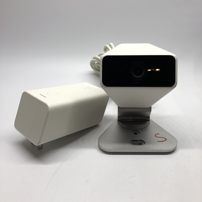 Xfinity XCAM2 White 12 V Indoor Outdoor Security Camera With XW4, AC Adapter