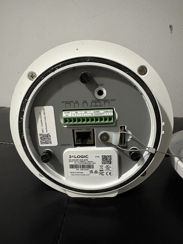 3xLogic VX-2S-OP-30X-IAW 2.4 Megapixel HD Network Camera. **USED**