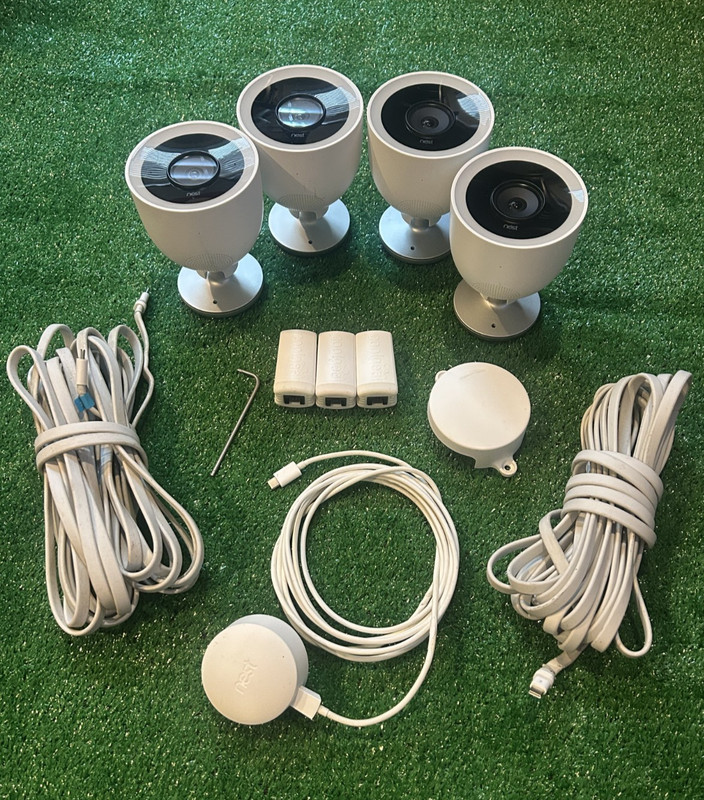 Nest Cam IQ Outdoor Security Cameras Lot of 4 Pristine Condition Works Great
