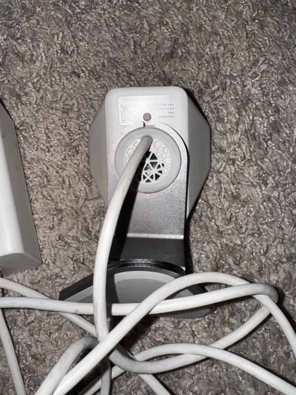 Comcast Xfinity XCAM Security Surveillance Camera with XW4 Power Adapter Untest gallery