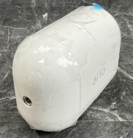 Arlo Essential Spotlight Camera Wireless VMC2030-100NAS ✨🔥✨SEALED! INSIDE!✨🔥✨ gallery