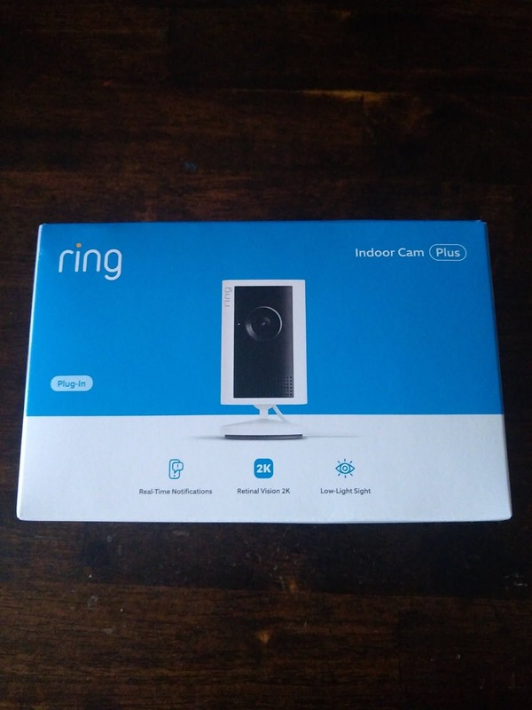 Ring Indoor Cam Plus Plug-In Retinal Vision 2K White Security Camera*BRAND NEW*