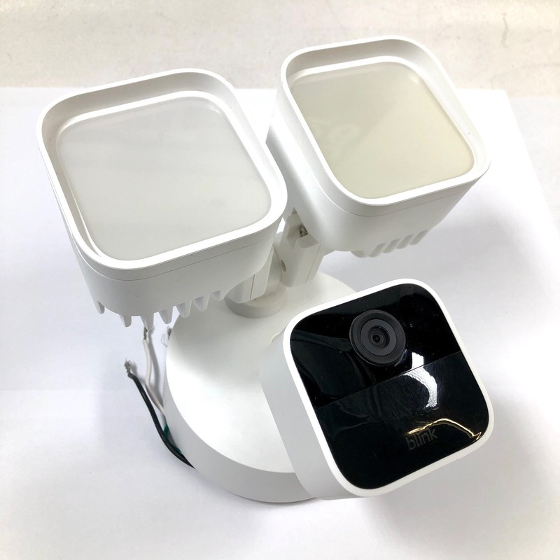 Blink Wired Floodlight Camera 1080p HD Security Siren BFM00100UW