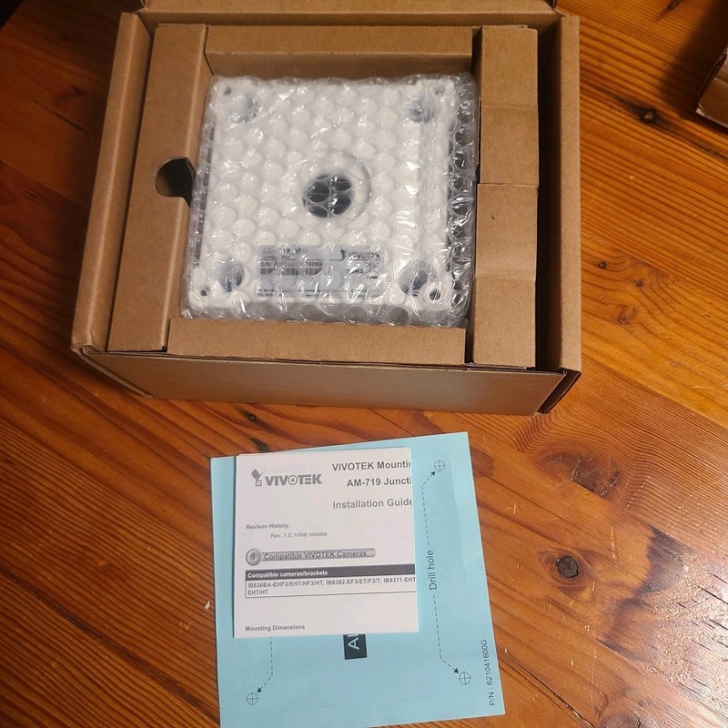 Vivotek AM-719 ( AM-719_V01) Outdoor Junction Box For Network Security Cameras