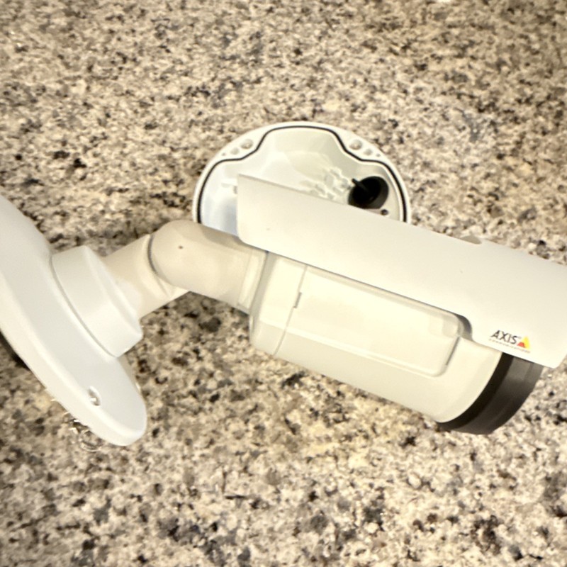 Axis AXIS P1435-E IP/Network Wired Bullet Camera 1080p Outdoor White 0776-001-01