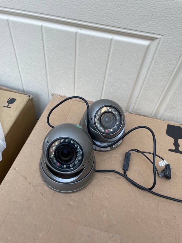 Digimerge Eyeball Camera DCV24DL  -Set Of 2 Cameras Colour CCD Dome Camera gallery