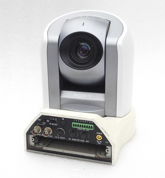 SONY MODEL BRC-300 3CCD MEGA PIXEL COLOR VICEO SECURITY SURVEILLANCE CAMERA