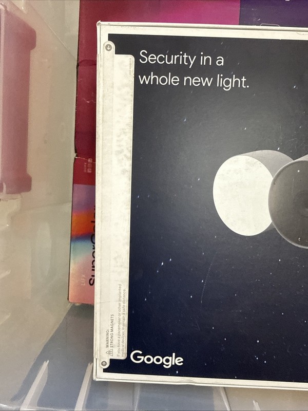 Google Nest Cam with Floodlight Outdoor Camera White ( GA02411-US) - New/Damaged gallery