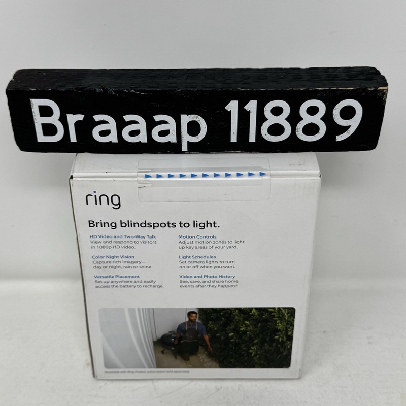 Ring Spotlight Cam Plus Battery Outdoor Security Camera 1080p Black BRAND NEW gallery