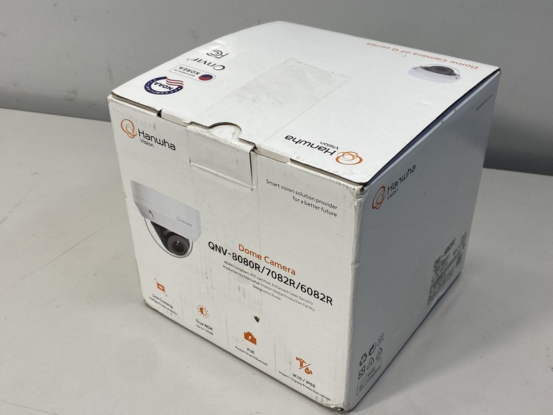 Hanwha QNV-6082R1 (2MP) Varifocal Outdoor Dome IR IP Security Camera-White gallery