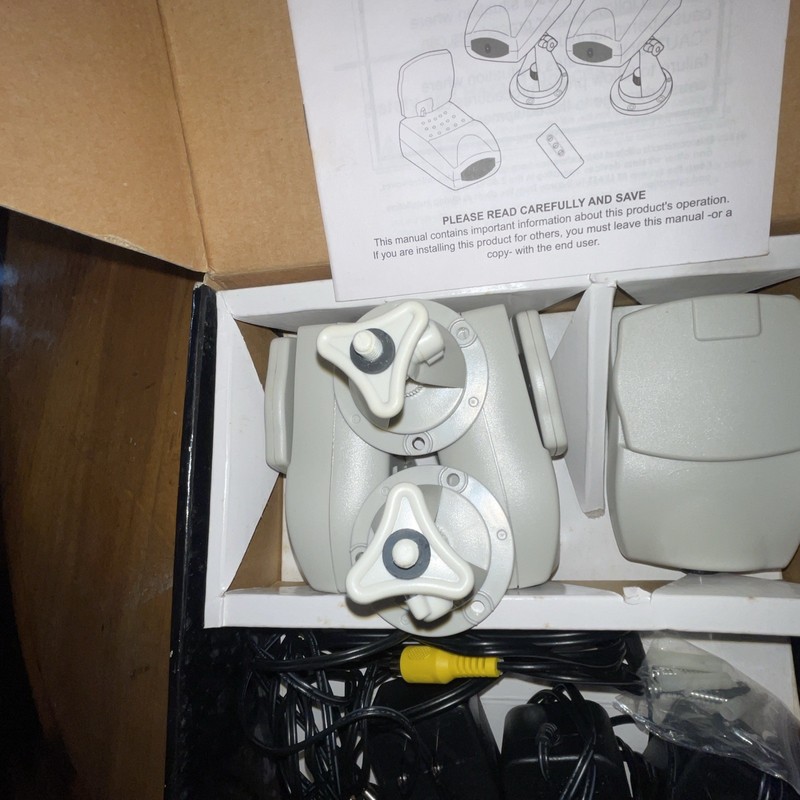 Q-Cam 2 Wireless Signal Color Security Cameras Remote Plugin Power & Audio To TV gallery