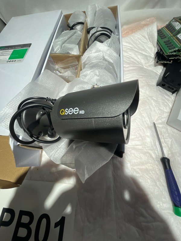 Q-See QCA8050B 4-Pack 1080P 2MP Analog HD BNC Security Cameras NEW gallery