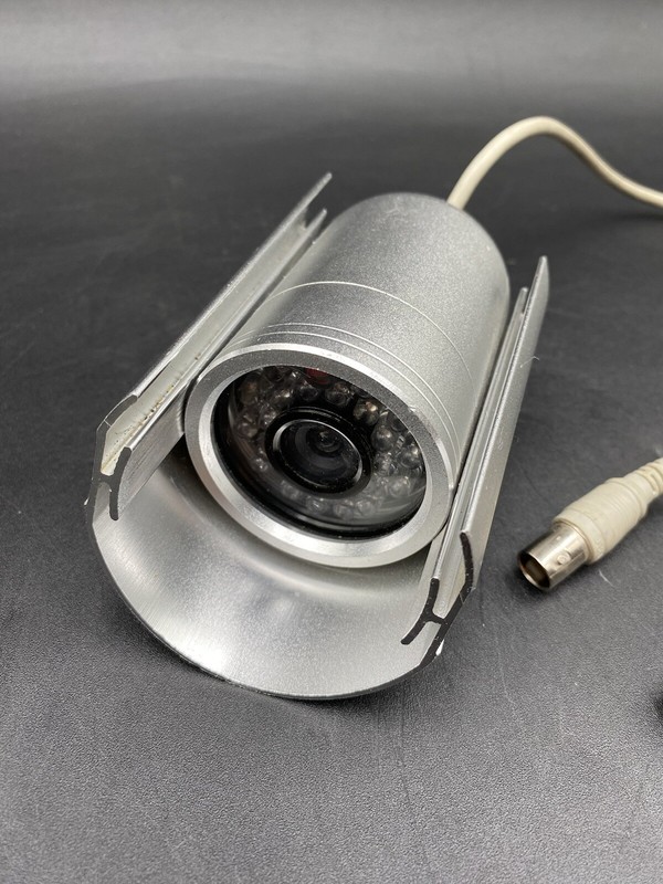 SN-3S116 1/4" CMOS 36IRx0.5F Weatherproof BNC Camera, As Is, Untested gallery