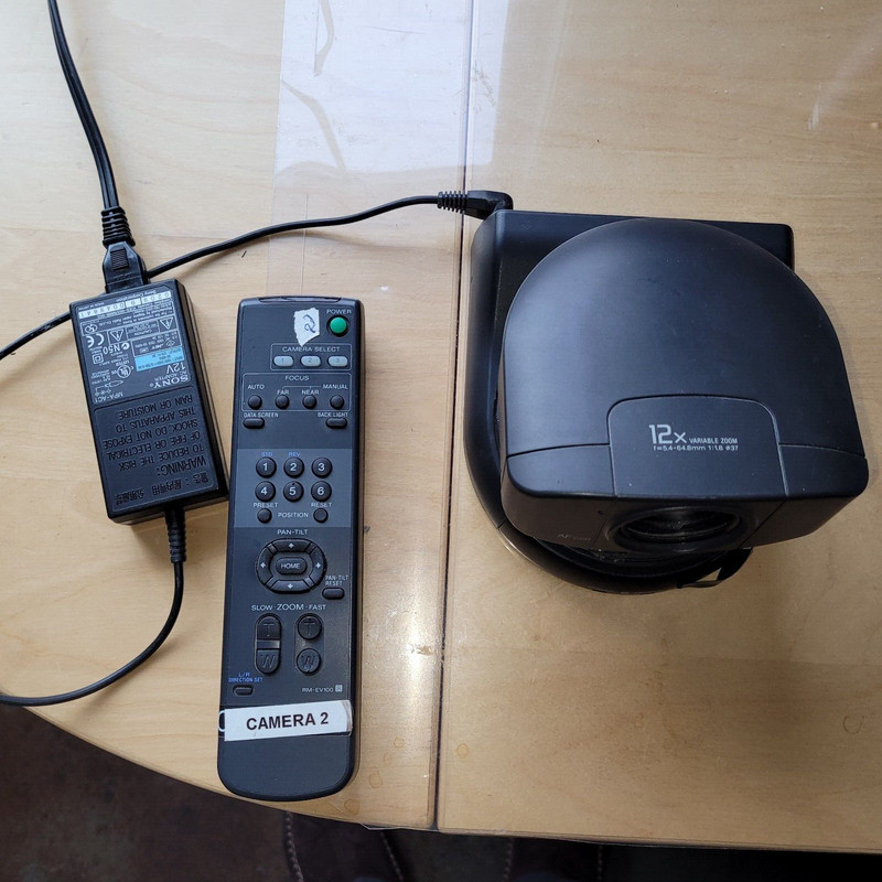 Sony EVI-D30 Variable Zoom AF CCD Camera + AC-EV2 PSU / RM-EV100 Remote gallery