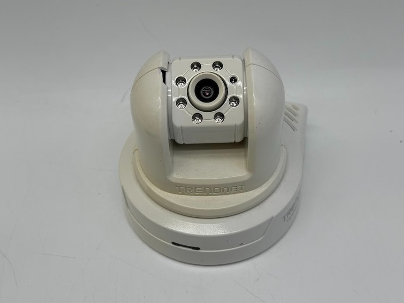 TRENDnet SecurView Wireless Monitoring Internet Surveillance Camera TV-IP422WN gallery