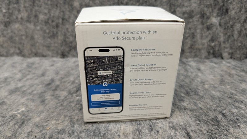 Arlo Essential Indoor Camera 2K (2nd Gen) Wired with Privacy Shield - 1 Cam gallery
