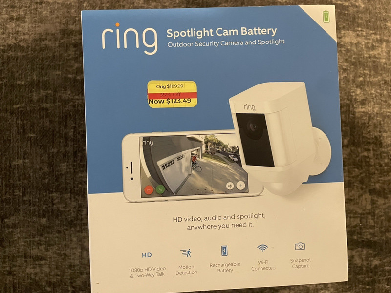 Ring Spolight Cam Battery Model #8SB1S7-WEN0