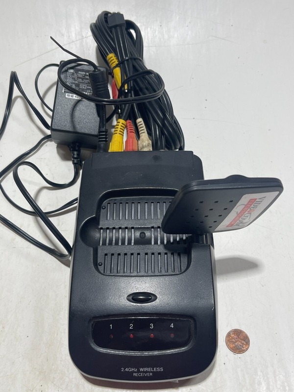 Videocomm RCV-2400 2.4GHz Wireless Receiver gallery