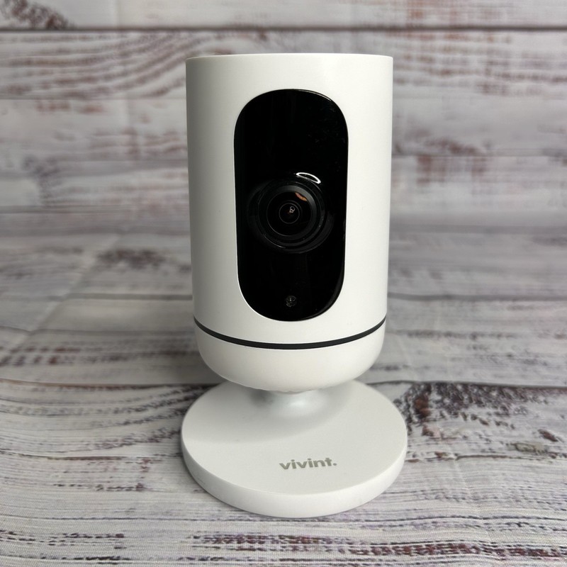VIVINT Indoor Ping Camera V-CAM1 NO Power Adapter *UNTESTED*