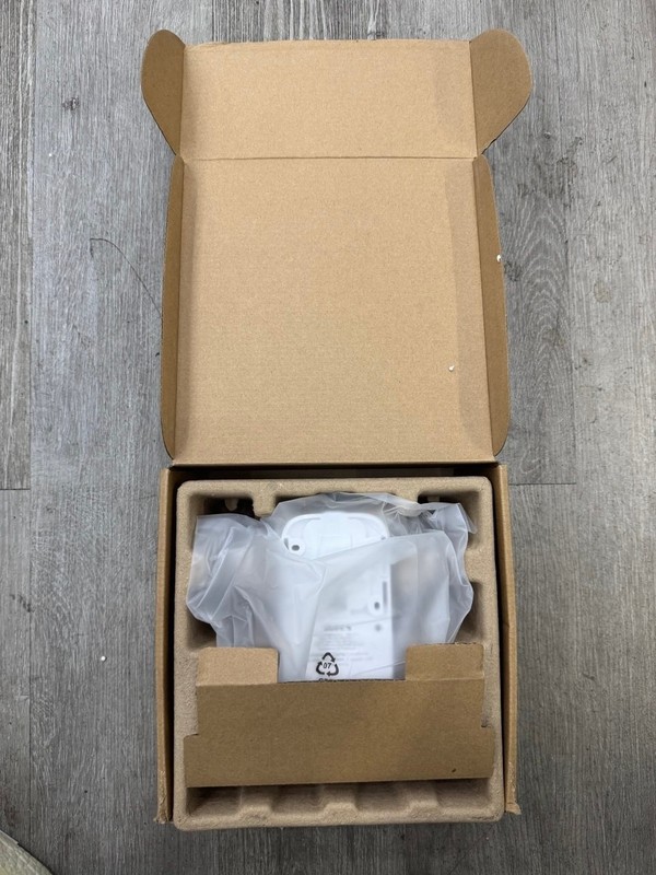 Vivint Spotlight Pro VS-ODL150-WHT for Outdoor Camera Pro Gen 3 New Fast Shippin gallery