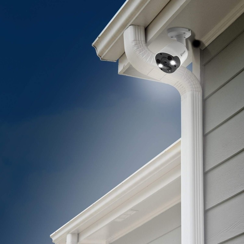 5MP Thermal Sensing Spotlight Bullet - -5MPMSFB gallery