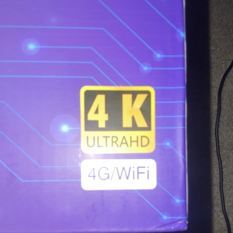 Solar 4K UHD 4G/Wi-Fi IP Camera Color Night Vision AI 2-Way Audio 512GB gallery