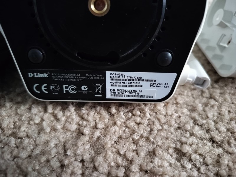 D-LINK DCS-5020L Wireless Cloud Security Camera N Day/Night Pan/Tilt *READ DESC* gallery