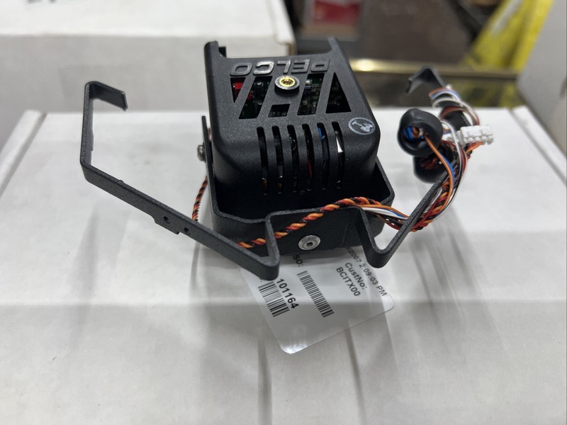 Pelco ICS-2CA3 Color Fixed Camera Head 2.9MM NTSC Univ No-Encl gallery