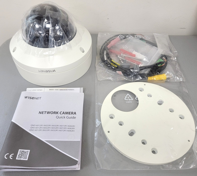 Wisenet QNV-8080R 5MP IR Dome Camera Varifocal Lens 30 Fps NEW NO BOX
