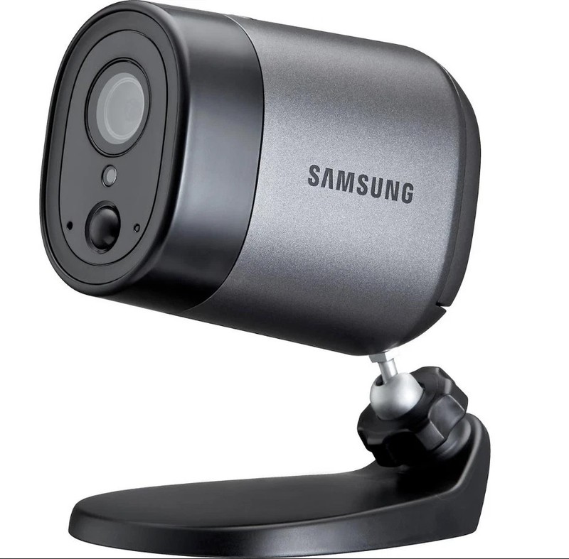 Samsung SmartCam A1 Outdoor 720p Wireless Battery Powered Camera gallery